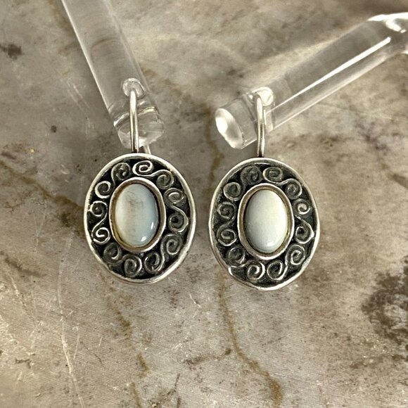 Sterling Silver 925 Dainty Oval White Mother Of Pearl Dangle Earrings - Picture 12 of 16
